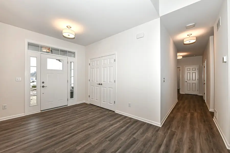 402 Manchester Dr, Williams Bay, WI 53191 - #2