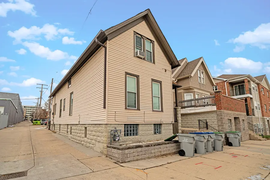 505-507 N 20th St, Milwaukee, WI 53233 - #3