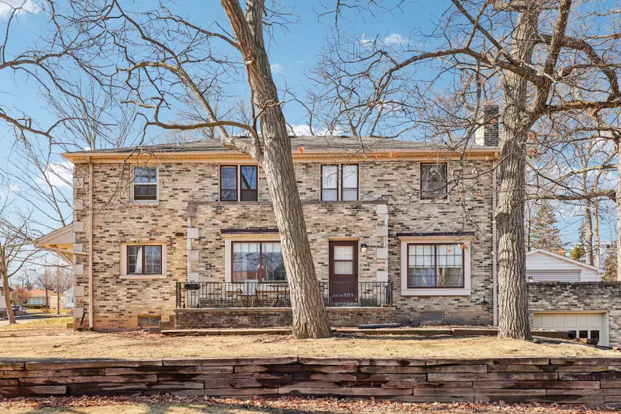 4703 W Jackson Park Dr, Milwaukee, WI 53219 - #3