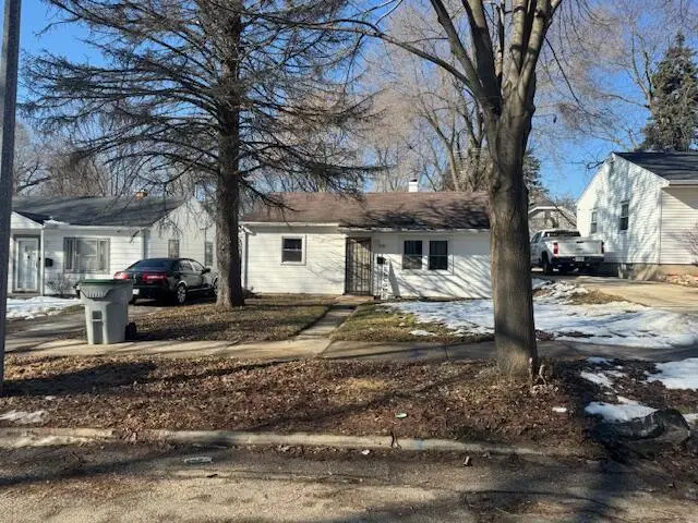 5121 N 47th St, Milwaukee, WI 53218 - #3