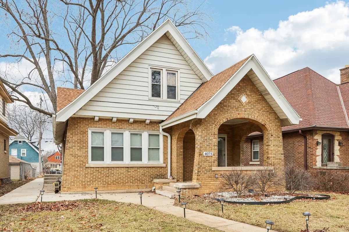4073 N 16th St, Milwaukee, WI 53206 - #1