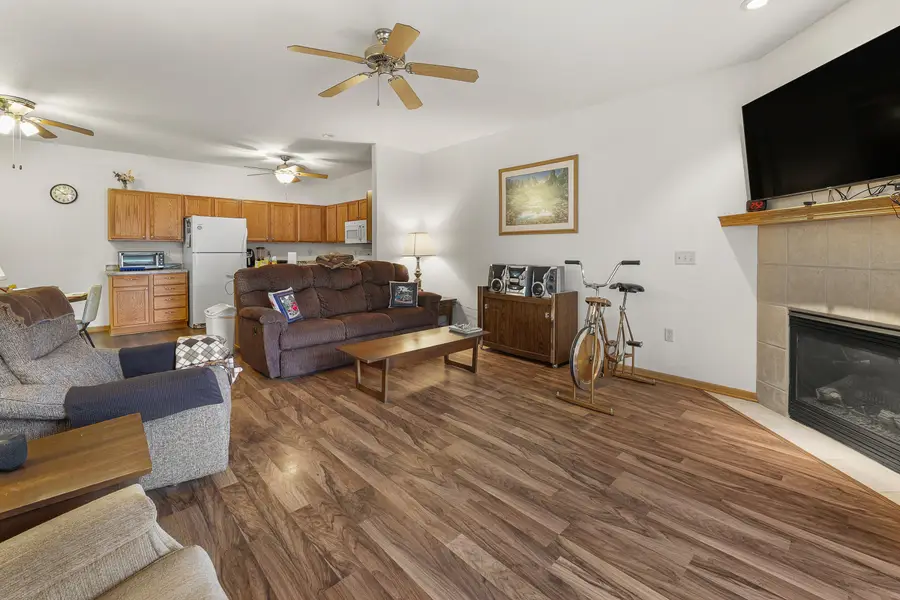 330 Brookside Dr, Mayville, WI 53050 - #3