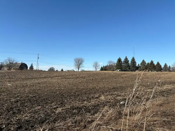 5602 16th Pl, Somers, WI 53144