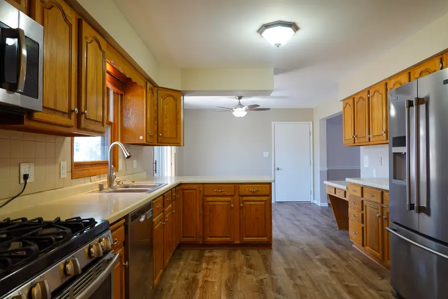 715 Torrey Pines Dr, Twin Lakes, WI 53181 - #3