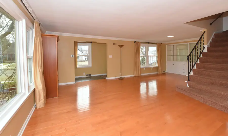 7200 W Locust St, Milwaukee, WI 53210 - #3