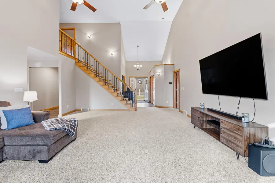 4175 Twilight Ct, Oshkosh, WI 54904 - #3