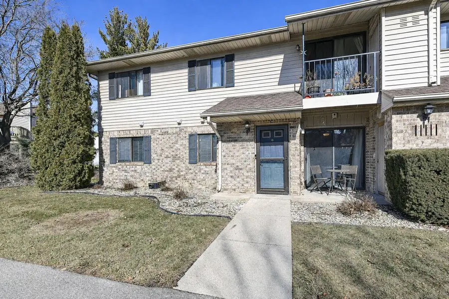 4008 81st St, Kenosha, WI 53142 - #2