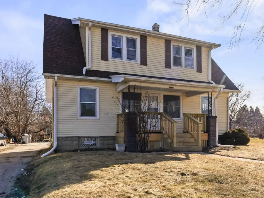 4860 N 20th St, Milwaukee, WI 53209 - #3