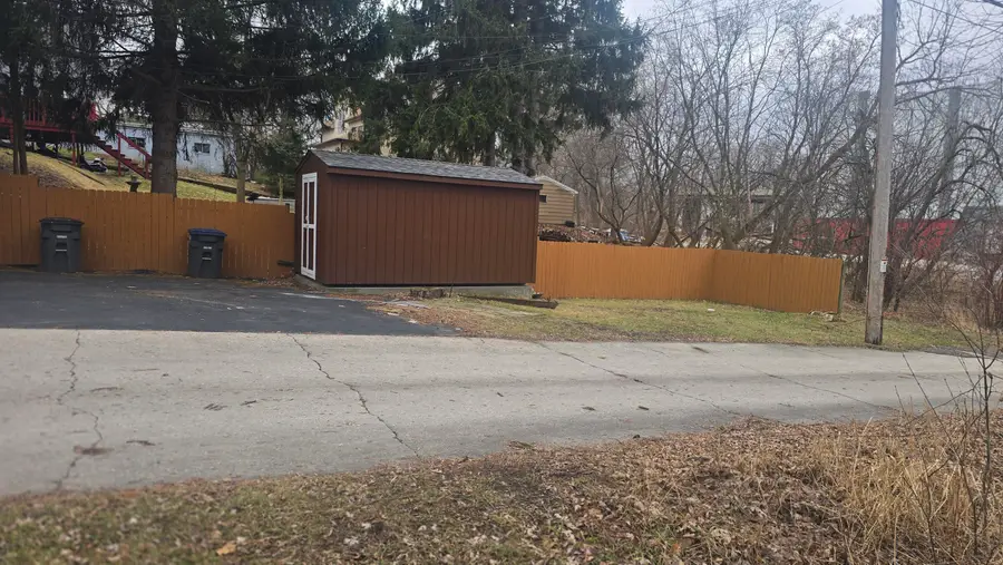 1118 S 13th St, Sheboygan, WI 53081 - #3