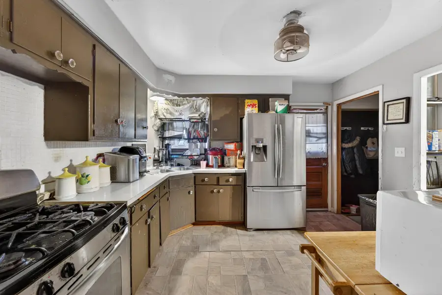 7031 W Villard Ave, Milwaukee, WI 53218 - #3