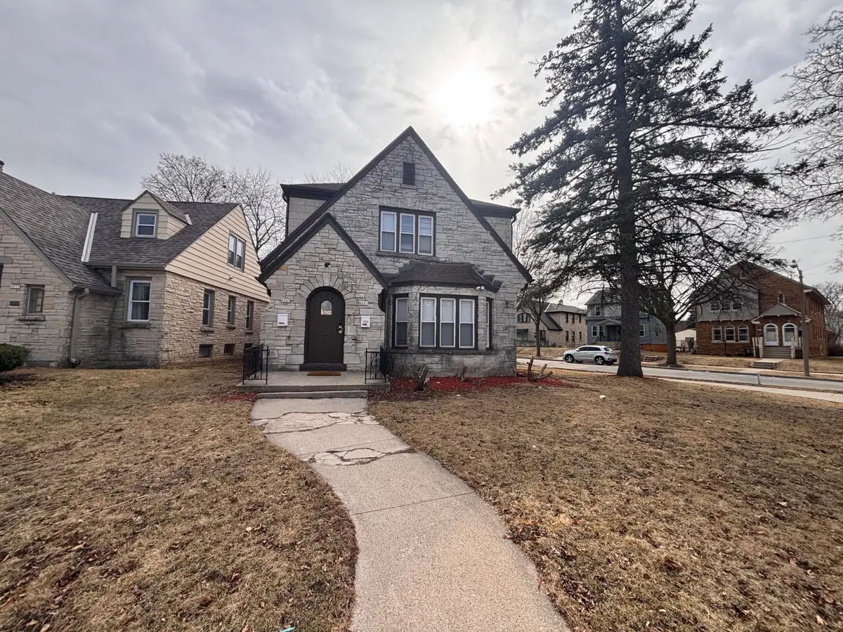 4063 N Elmhurst Rd, Milwaukee, WI 53216 - #1