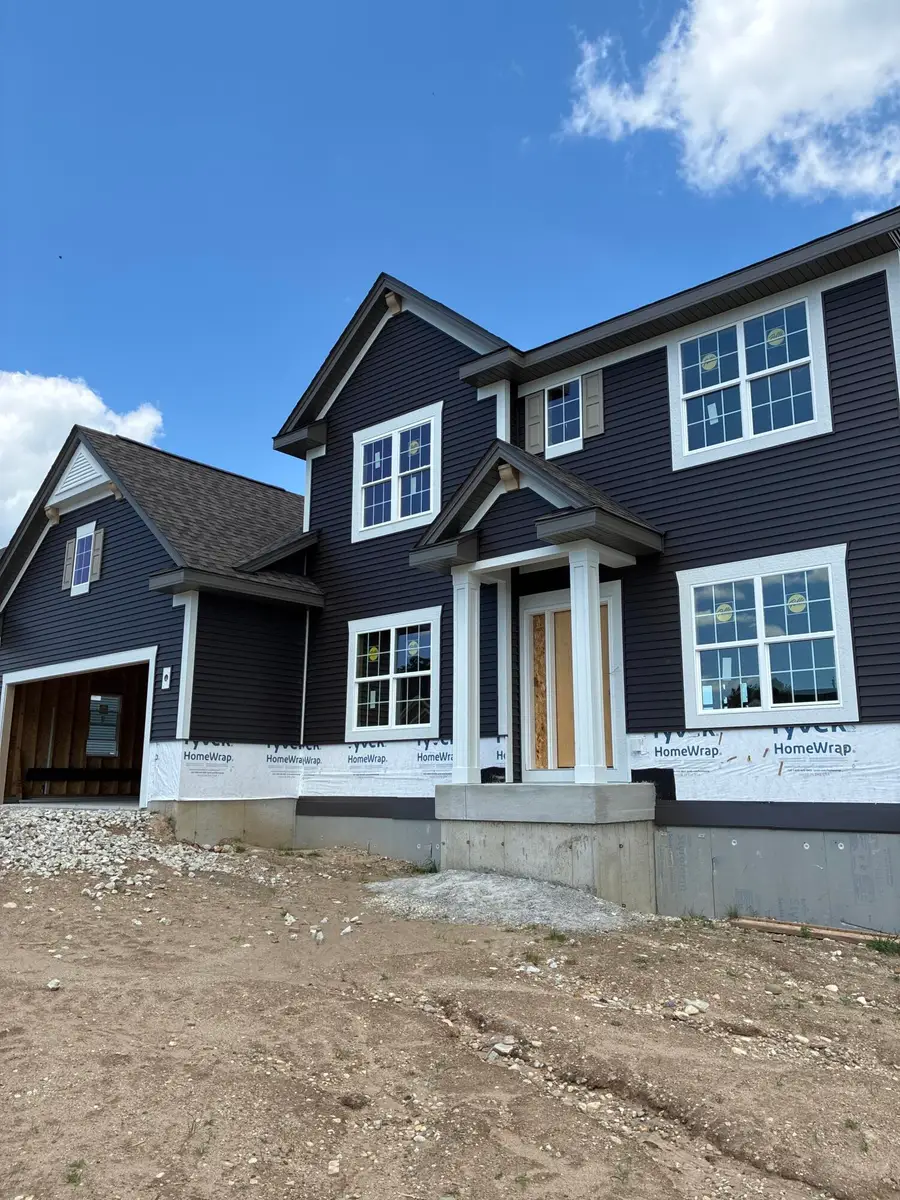 710 Brockway Dr, Mukwonago, WI 53149 - #2