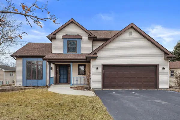 20530 84th Pl, Bristol, WI 53104