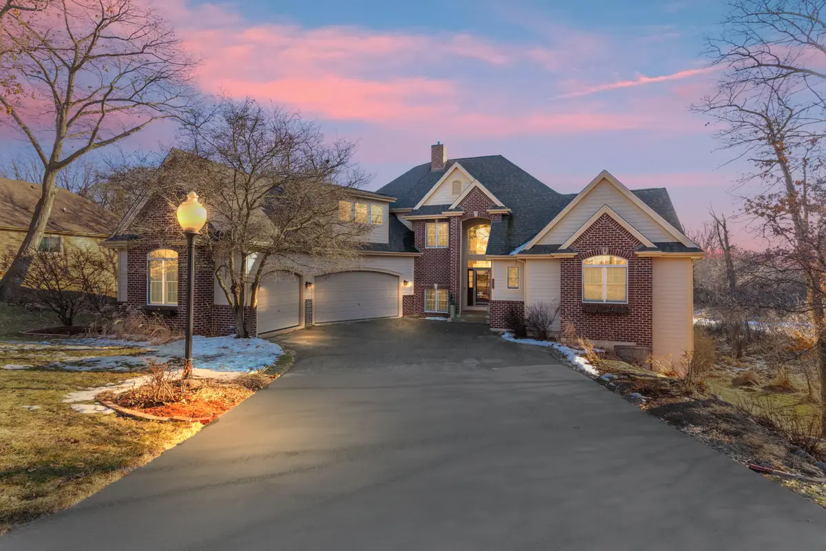 743 Royal Troon Ct, Oconomowoc, WI 53066 - #1