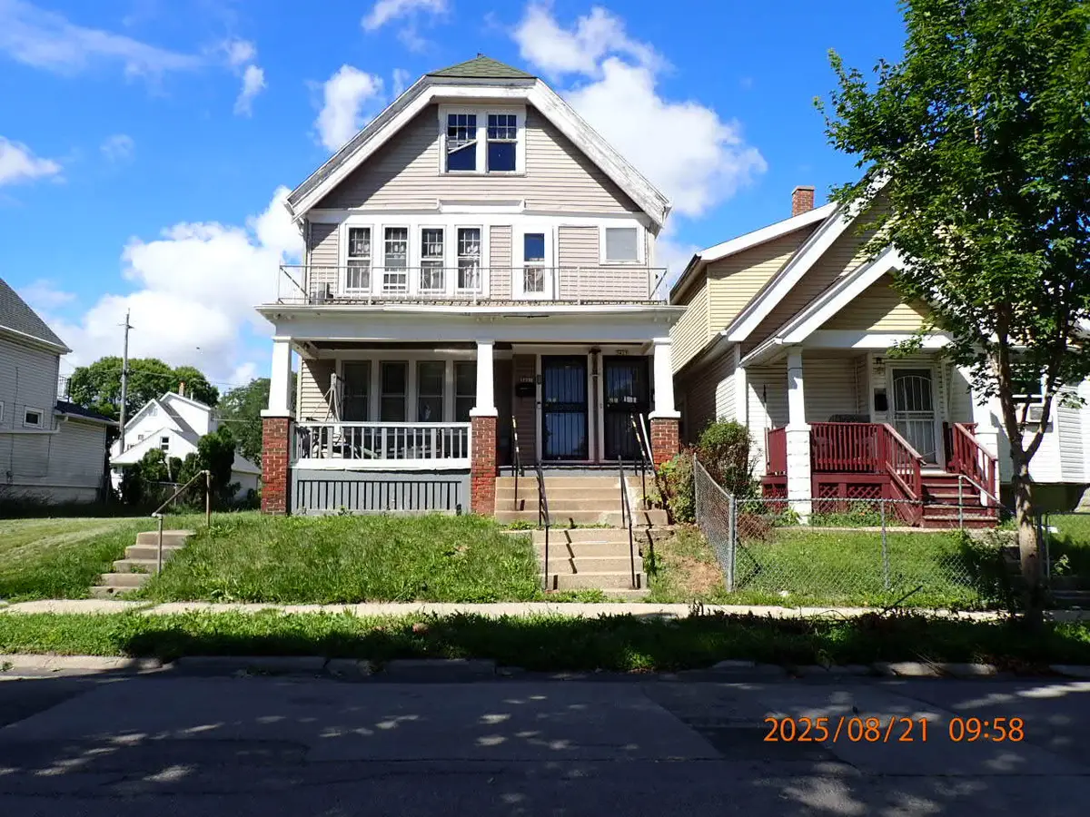 3421 N 21st St, Milwaukee, WI 53206 - #1