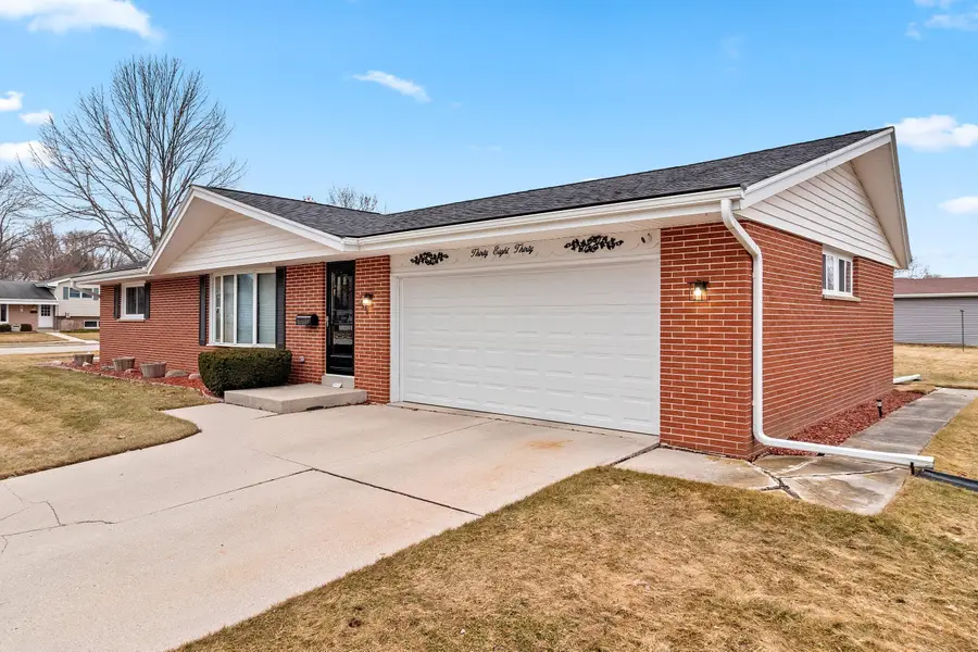 3830 S 14th St, Sheboygan, WI 53081 - #2