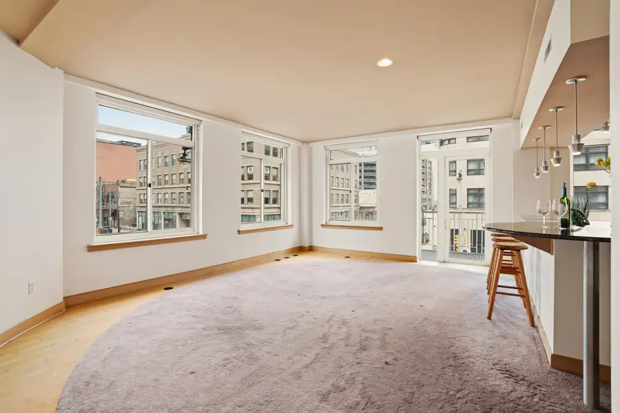 741 N Milwaukee St, Milwaukee, WI 53202 - #3