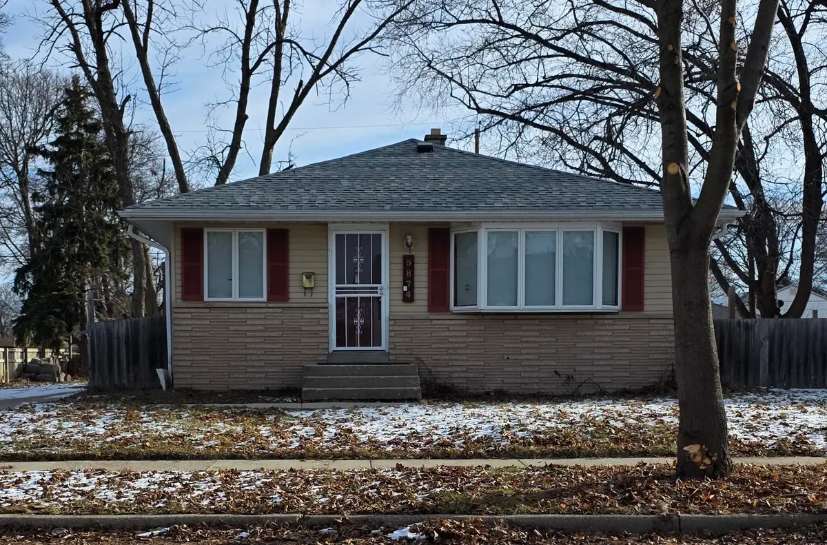 5874 N 79th St, Milwaukee, WI 53218 - #1