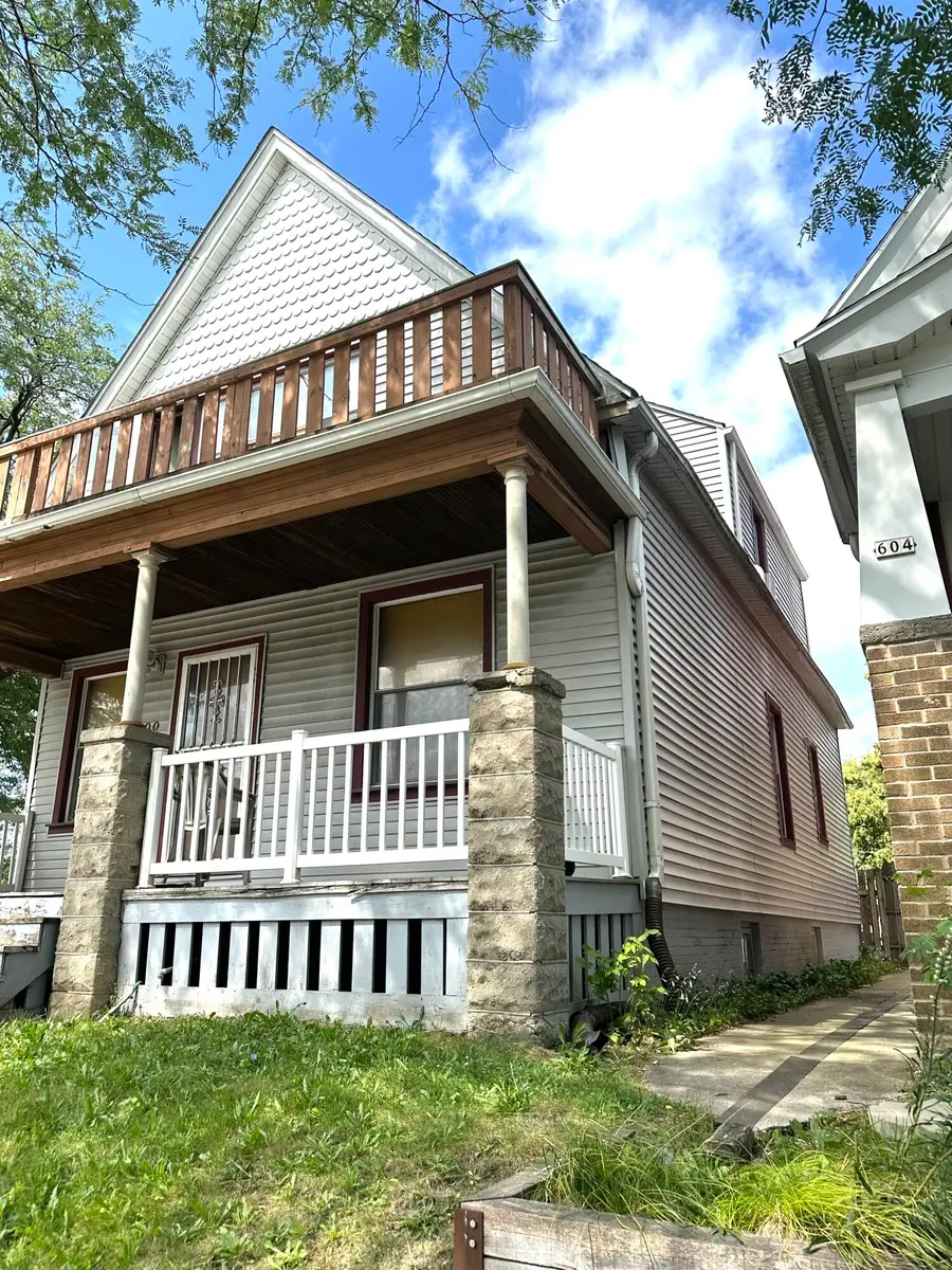 600 E Burleigh St, Milwaukee, WI 53212 - #3