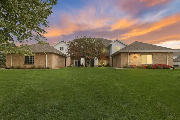 4225 Taylor Harbor E, Mount Pleasant, WI 53403