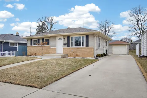 3138 Barbara Dr, Racine, WI 53404