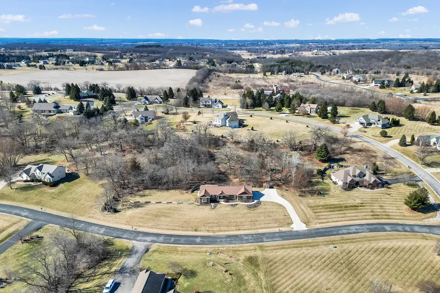 W321S8865 Leah Way, Dane, WI 53149 - #2