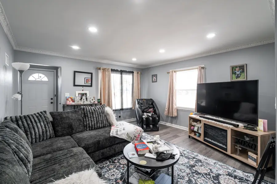 4874 N 73rd St, Dane, WI 53218 - #3