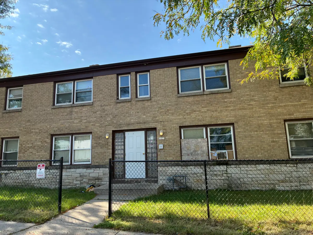 1421 W Atkinson Ave, Milwaukee, WI 53206 - #1