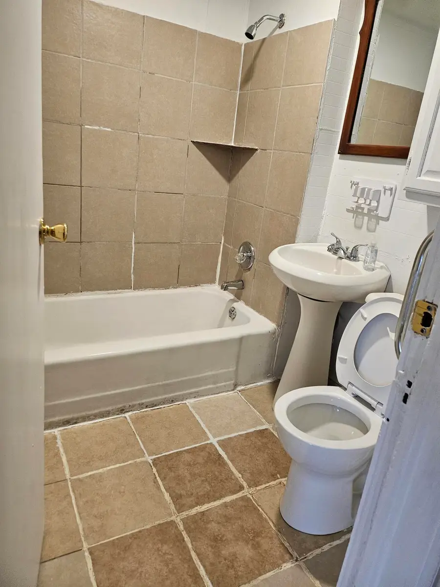 1759 Hill St, Racine, WI 53404 - #2