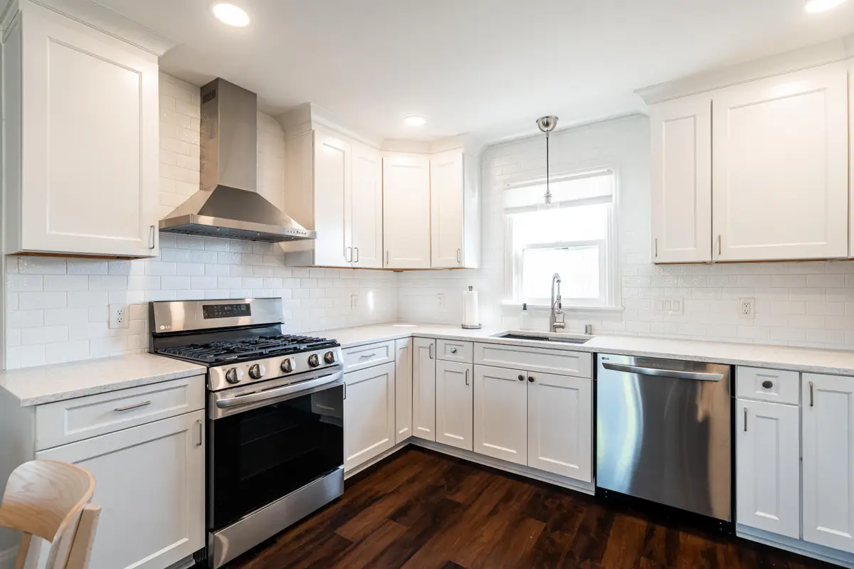 3200 S Chase Ave, Milwaukee, WI 53207 - #1