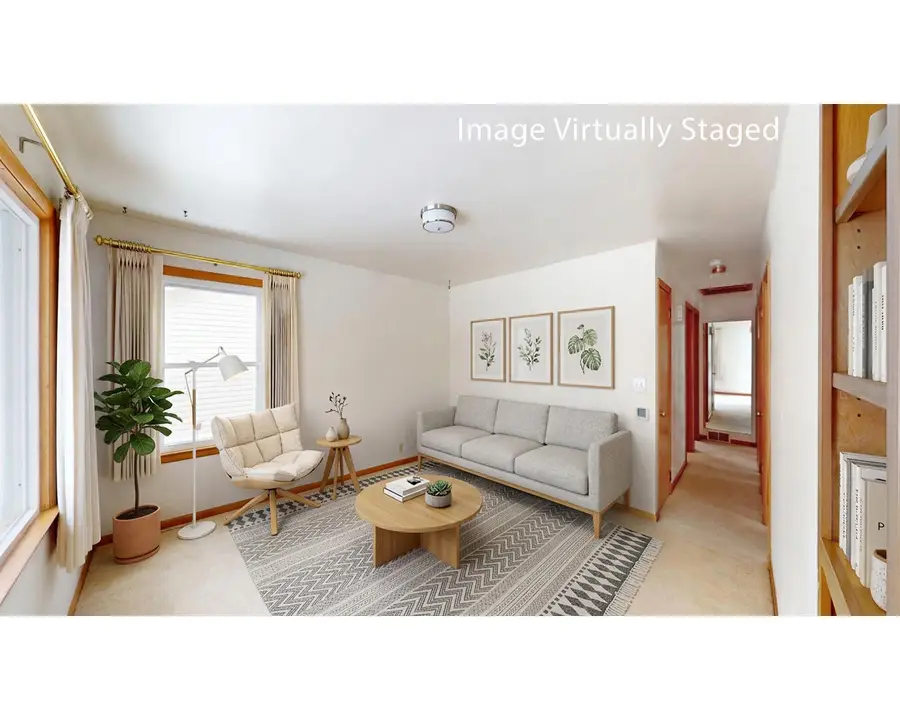 1525 George St, Manitowoc, WI 54220 - #3