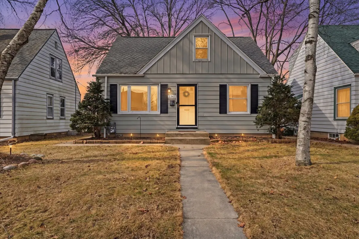 3261 N 86th St, Milwaukee, WI 53222 - #1