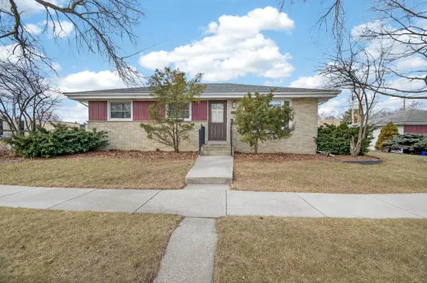 7954 45th Ave, Kenosha, WI 53142