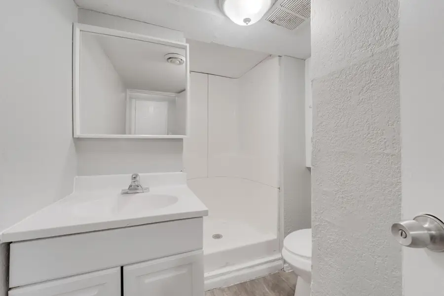 2211 S 12th St, Milwaukee, WI 53215 - #3