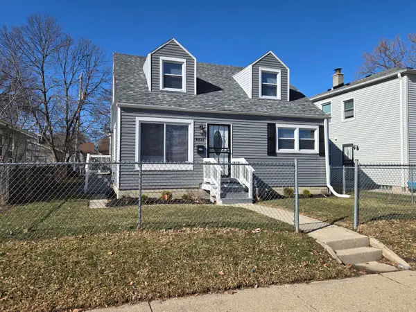 4833 N 20th St, Milwaukee, WI 53209