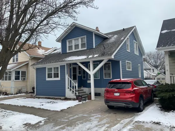 4013 11th Ave, Kenosha, WI 53140