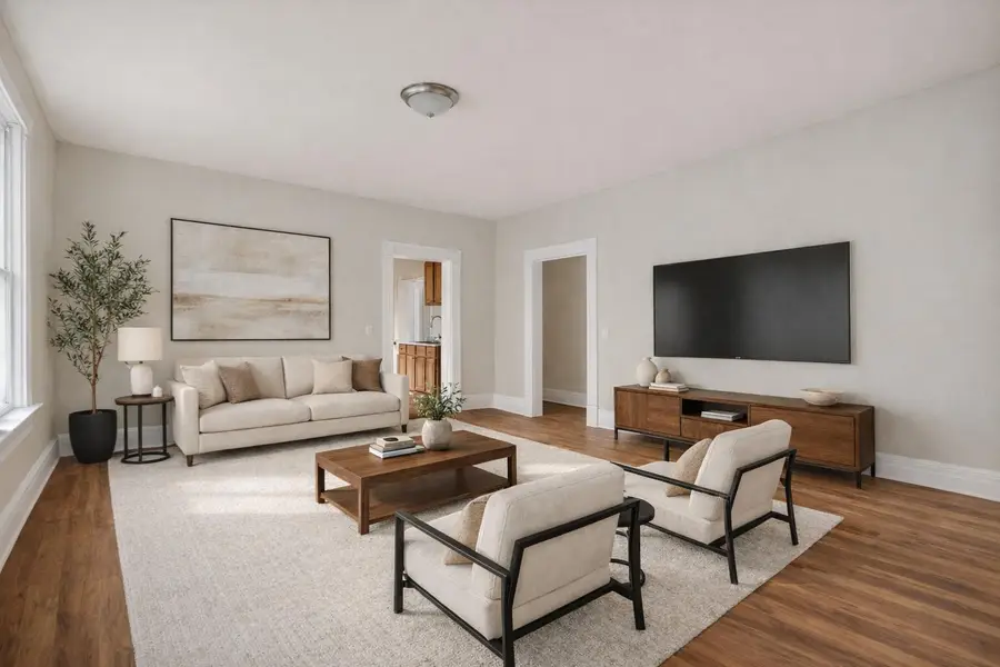 3529 N 11th St, Milwaukee, WI 53206 - #2