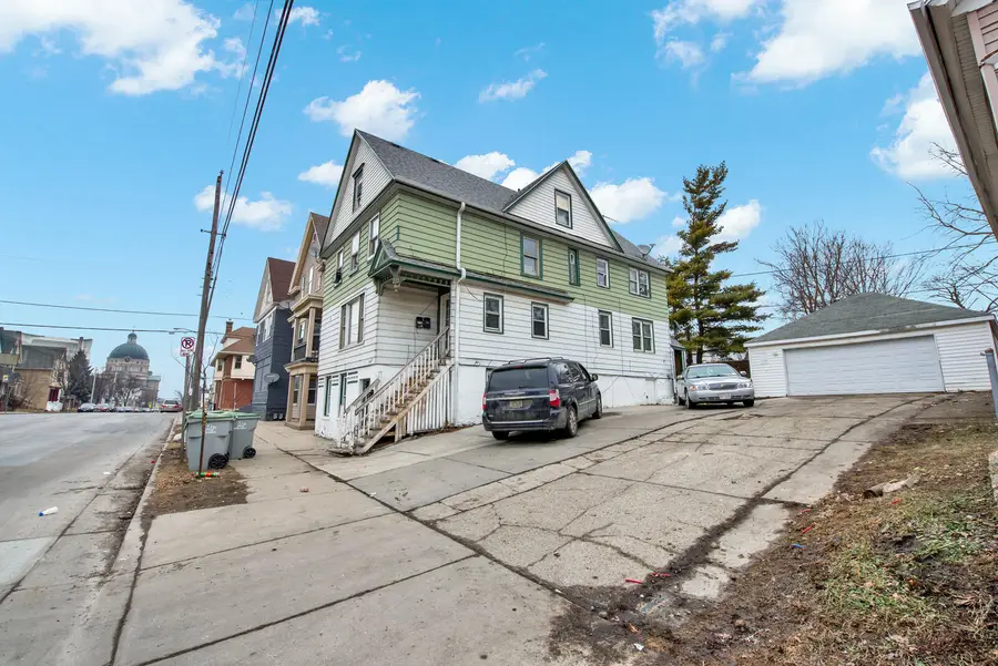 2510 S 6 St, Milwaukee, WI 53215 - #3