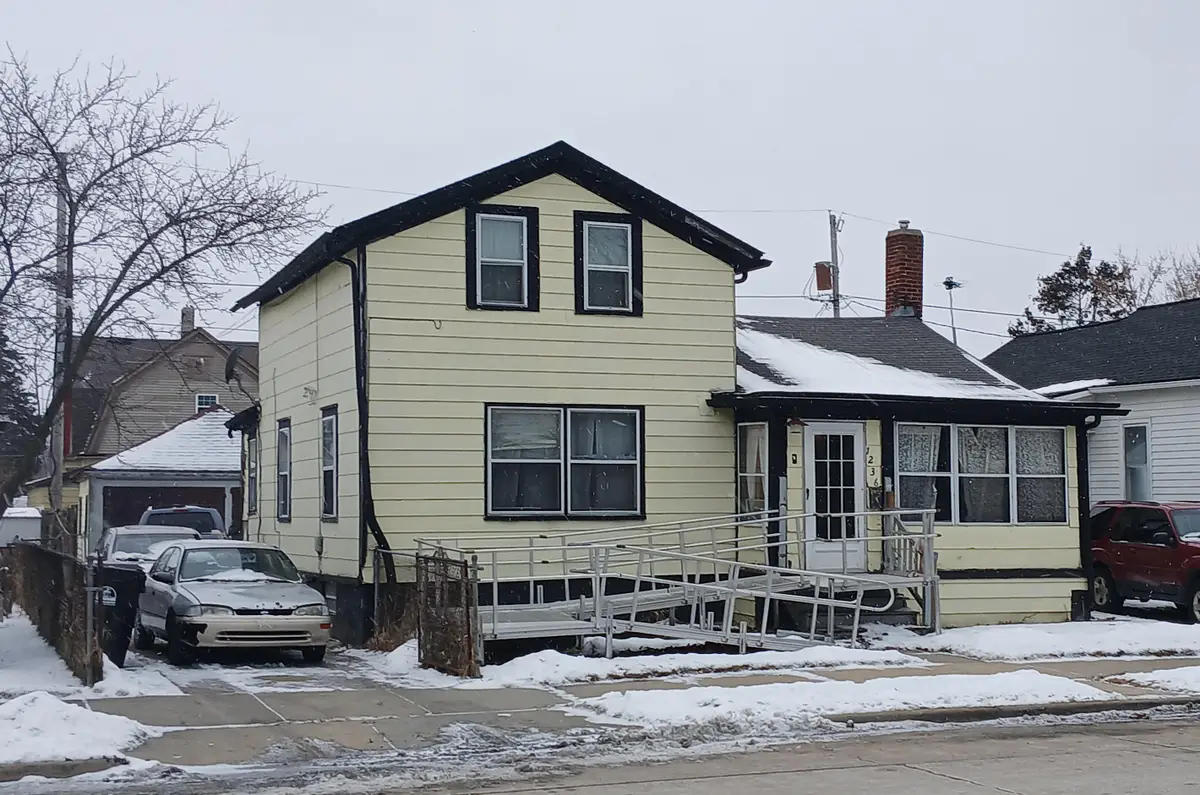 1236 Grand Ave, Racine, WI 53403 - #1