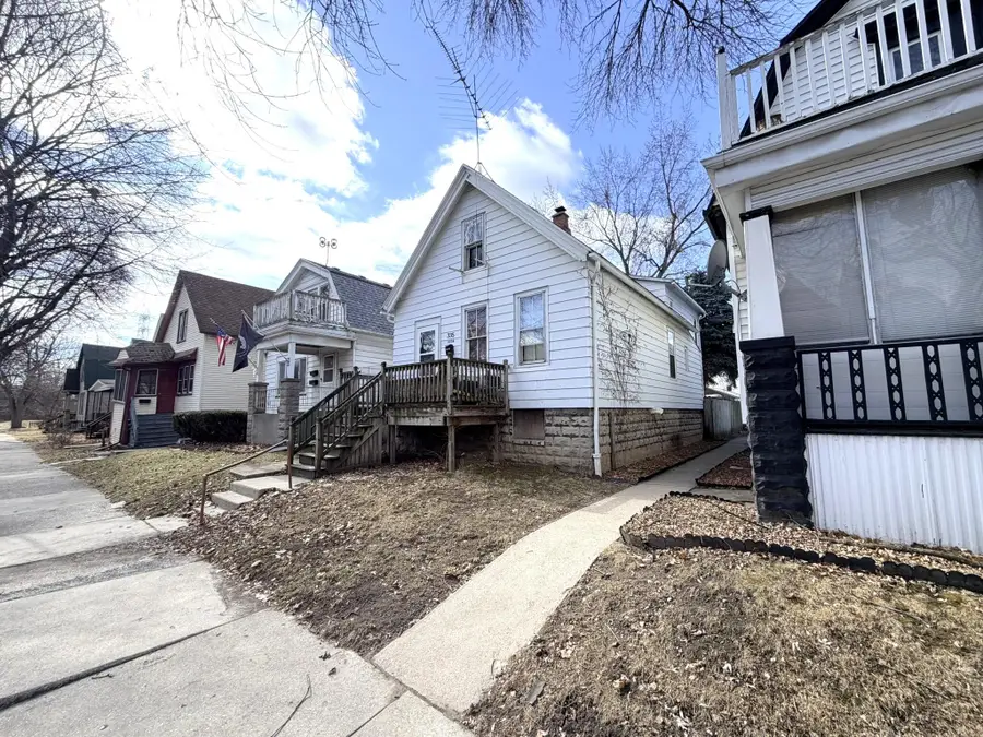 335 N 41st St, Milwaukee, WI 53208 - #2