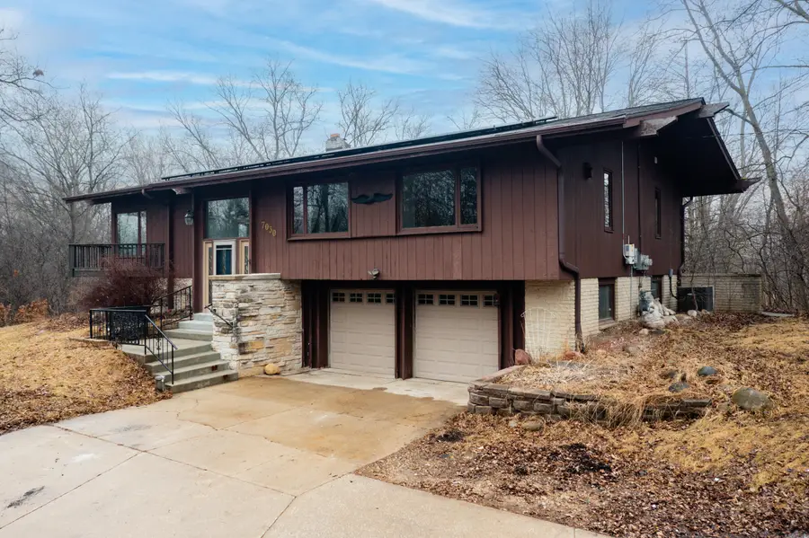 7030 Roosevelt Rd, Hartford, WI 53027 - #3