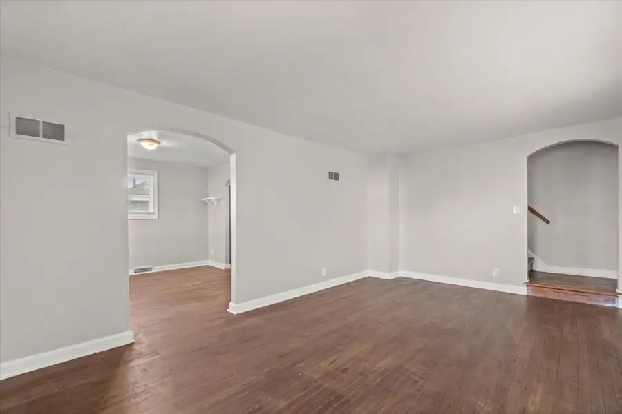 7083 N 43rd St, Milwaukee, WI 53209 - #2