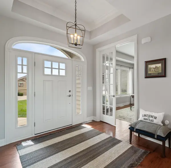 1360 Masters Rd, Geneva, WI 53147