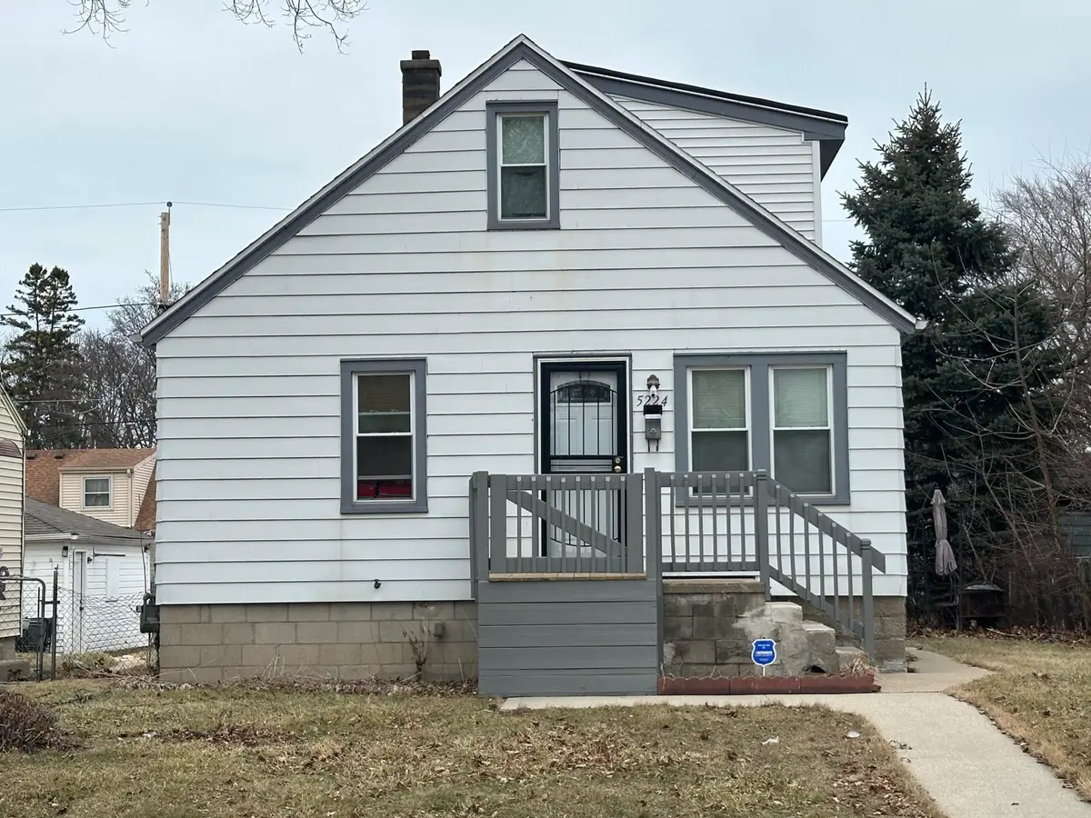 5224 N 47th St, Milwaukee, WI 53218 - #1