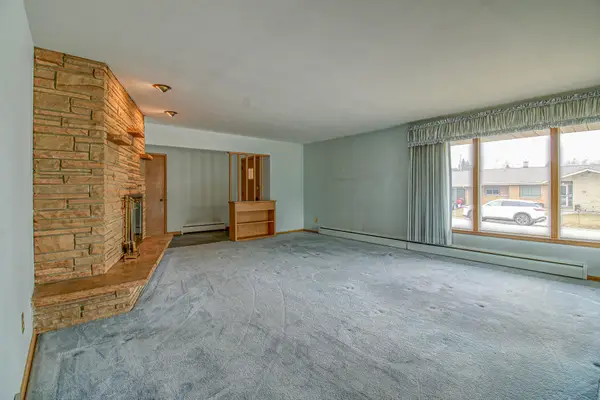 1000 17th Ave, South Milwaukee, WI 53172