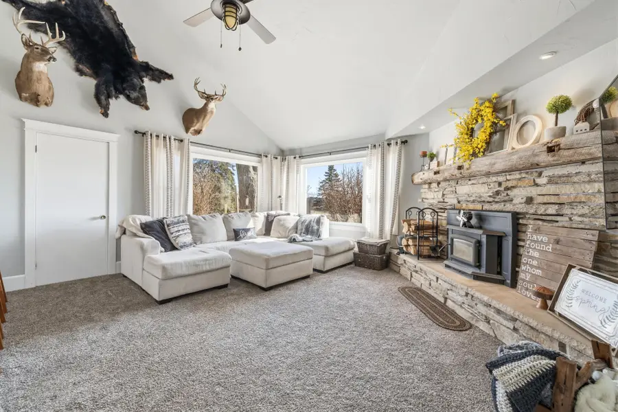 1615 Ulao Pkwy S, Grafton, WI 53024 - #3