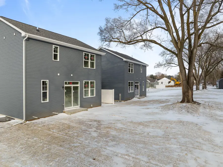 1591 Meadowview Ct, Whitewater, WI 53190 - #3