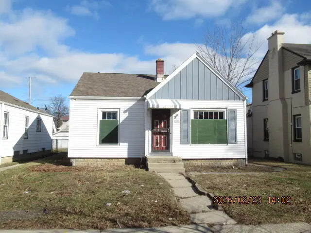 3950 N 42nd St, Milwaukee, WI 53216 - #1