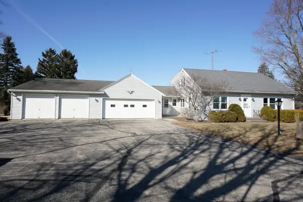 N4593 County Rd P, Darien, WI 53115