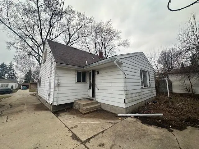 222 N 111th St, Wauwatosa, WI 53226 - #2